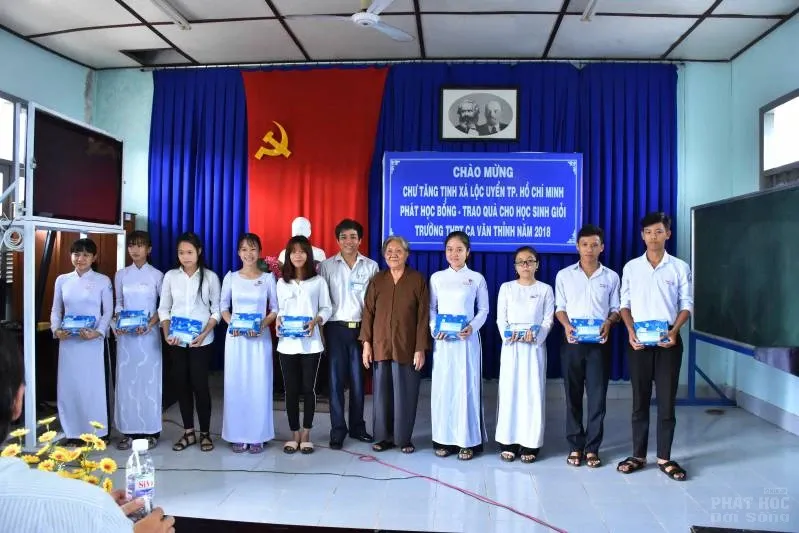 Tịnh xá Lộc Uyển từ thiện tại Mõ Cày Nam - Bến Tre 15 Tịnh xá Lộc Uyển từ thiện tại Mõ Cày Nam - Bến Tre image-1731944820768