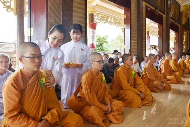 Tịnh xá Ngọc Chơn tổ chức đại lễ Tự Tứ Tăng, vu lan và tưởng nhớ 20 năm HT Thích Giác Đức viên tịch 18 Tịnh xá Ngọc Chơn tổ chức đại lễ Tự Tứ Tăng, vu lan và tưởng nhớ 20 năm HT Thích Giác Đức viên tịch image-1732289583318