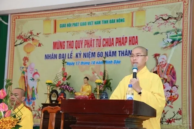 Triển lãm, mừng thọ, buffet chay kỷ niệm 60 năm thành lập Chùa Pháp Hoa image-1731941610979