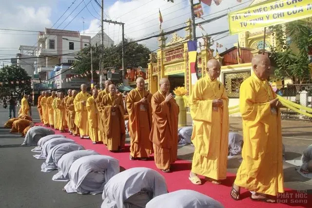 Trọng đại lễ Khai mạc Đại giới đàn Vĩnh Đạt 2018 9 Trọng đại lễ Khai mạc Đại giới đàn Vĩnh Đạt 2018 image-1731945467352