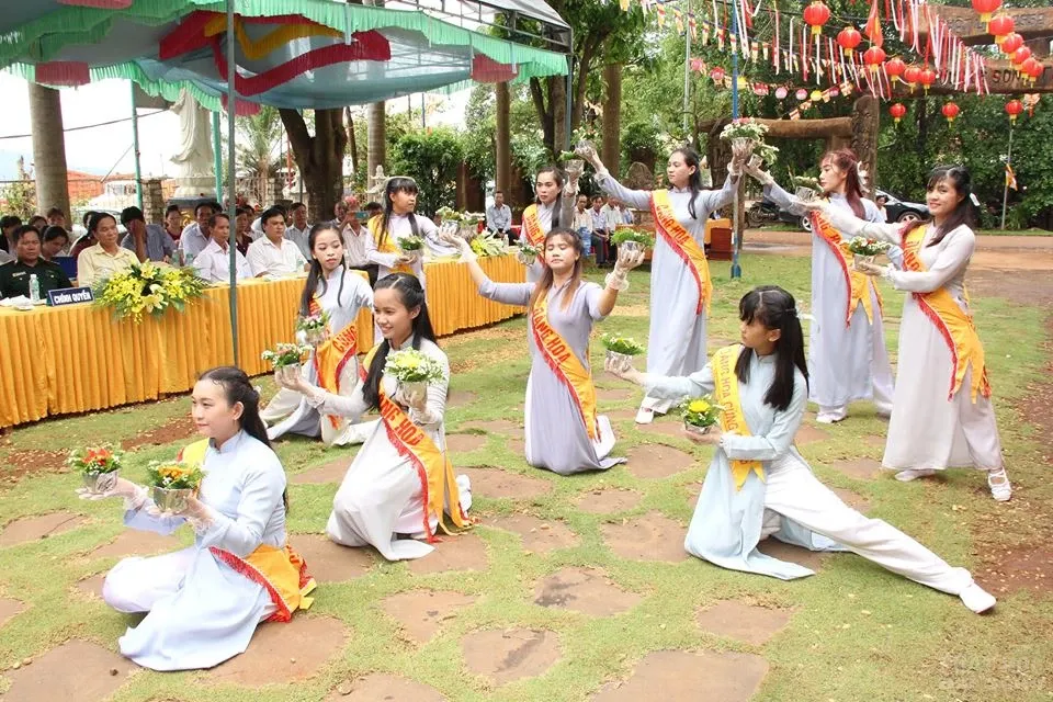 Trọng thể Đại Lễ Phật đản Phật giáo huyện Bù Gia Mập tại chùa Đức Hạnh image-1731935693222