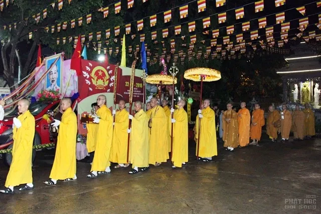 Trọng thể đại lễ Phật đản Tp. Biên Hòa 2016 1 Trọng thể đại lễ Phật đản Tp. Biên Hòa 2016 image-1731746952066