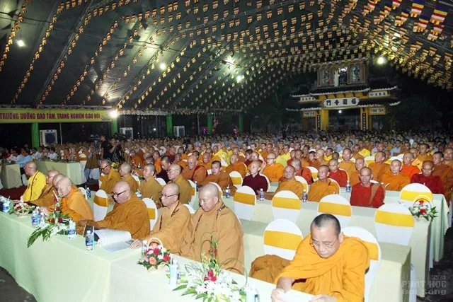 Trọng thể đại lễ Phật đản Tp. Biên Hòa 2016 10 Trọng thể đại lễ Phật đản Tp. Biên Hòa 2016 image-1731746957752