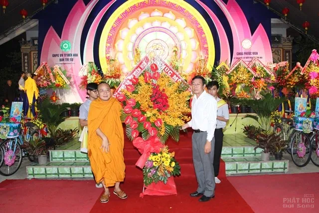 Trọng thể đại lễ Phật đản Tp. Biên Hòa 2016 image-1731746960006