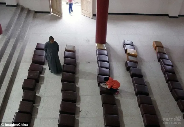 Trung Quốc: Ni sư Changmiao hơn 30 năm chở che cho trên 37 trẻ bị bỏ rơi image-1731930867681