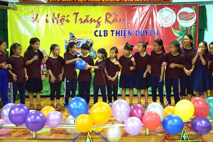 Trung thu đến với Lớp học tình thương Thiện Duyên 6 Trung thu đến với Lớp học tình thương Thiện Duyên image-1731940617516