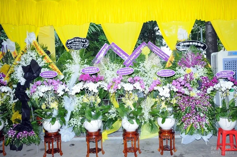 Trung ương GHPGVN viếng tang cố HT Thích Quang Đạo image-1731939521079