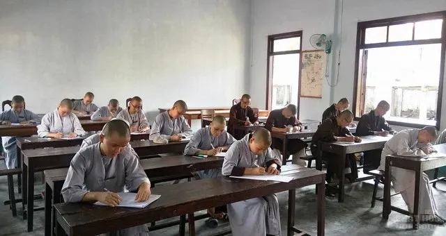 Trường trung cấp Phật học Quảng Nam thi cuối năm 3 Trường trung cấp Phật học Quảng Nam thi cuối năm image-1731746593102
