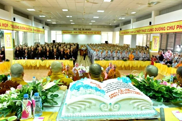 Trường Trung cấp Phật Học thành phố Hồ Chí Minh tổ chức lễ 20/11 6 Trường Trung cấp Phật Học thành phố Hồ Chí Minh tổ chức lễ 20/11 image-1731941007021