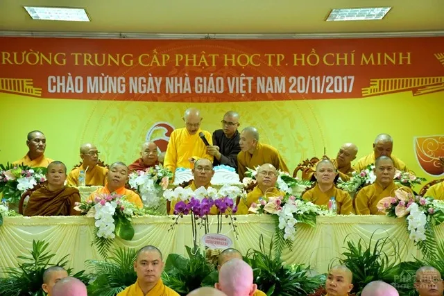 Trường Trung cấp Phật Học thành phố Hồ Chí Minh tổ chức lễ 20/11 9 Trường Trung cấp Phật Học thành phố Hồ Chí Minh tổ chức lễ 20/11 image-1731941009099