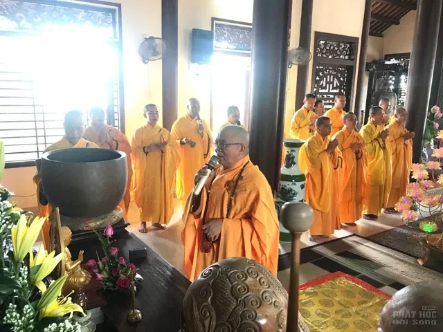 TT. Huế: Chùa Phú Hậu tổ chức lễ húy nhật HT Thích Trường Định image-1732292610129