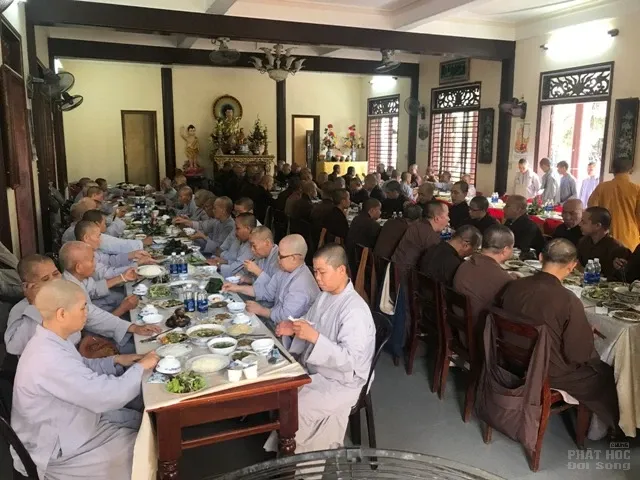 TT. Huế: Chùa Phú Hậu tổ chức lễ húy nhật HT Thích Trường Định 17 TT. Huế: Chùa Phú Hậu tổ chức lễ húy nhật HT Thích Trường Định image-1732292619944