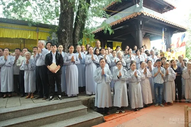 Video lễ nhập kim quan cố HT Thích Chơn Thiện Video: Lễ nhập kim quan HT Thích Chơn Thiện image-1731919413936