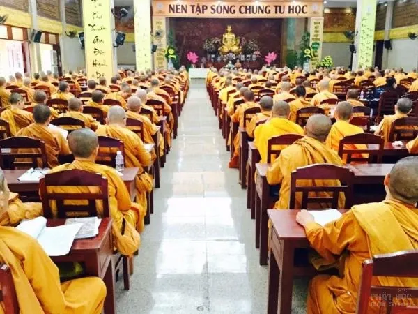 Việc sử dụng facebook của Tăng Ni hiện nay image-1731935813086