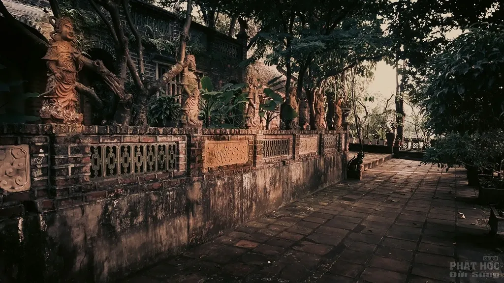 Việt Phủ Thành Chương nét đẹp cổ kính image-1731934739743