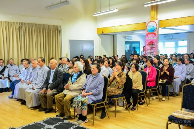 Vương Quốc Anh: Vu Lan trên xứ sương mù image-1731938494633