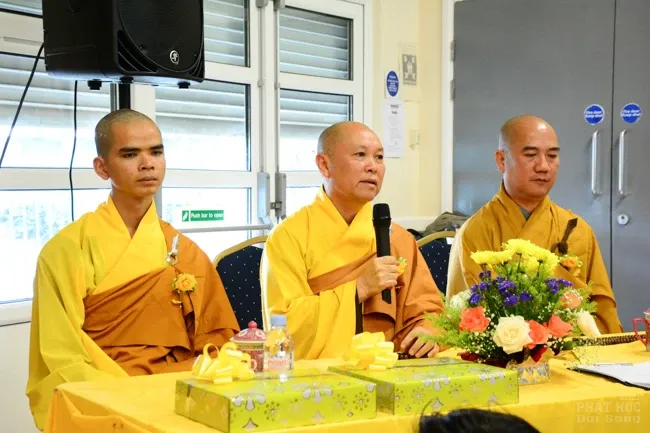 Vương Quốc Anh: Vu Lan trên xứ sương mù image-1731938506152