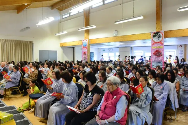 Vương Quốc Anh: Vu Lan trên xứ sương mù image-1731938511070