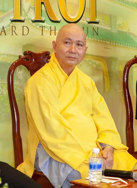 Xúc động ngày họp mặt của các diễn viên phim điện ảnh 'Về phía mặt trời' image-1732289324329