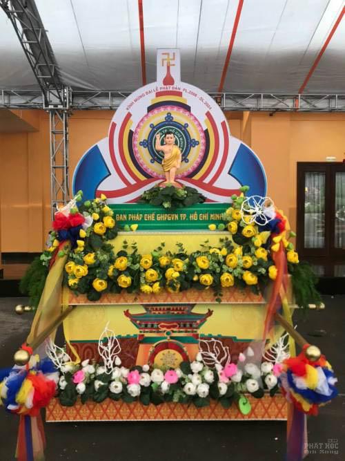thiet ke thi cong kieu ruoc phat xe hoa phat dan vesak 2025 phathocdoisong 11