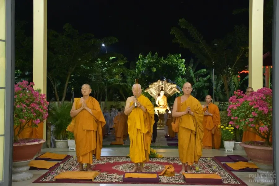 5. HOA DANG PHAT THANH DAO 1