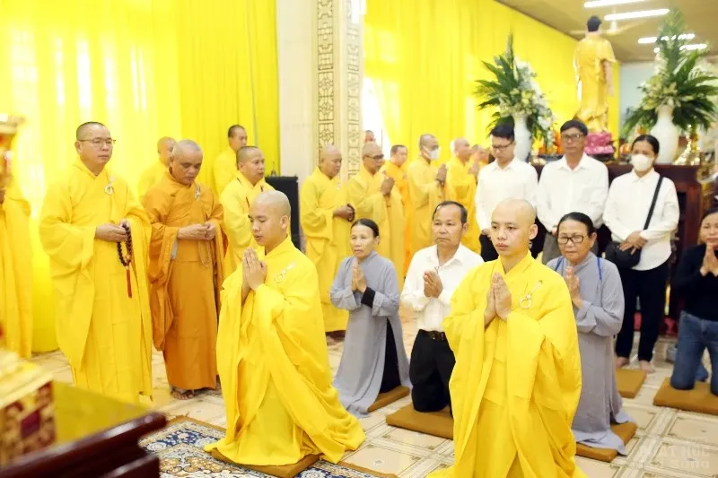 le nhap kim quan thuong toa trung le 16