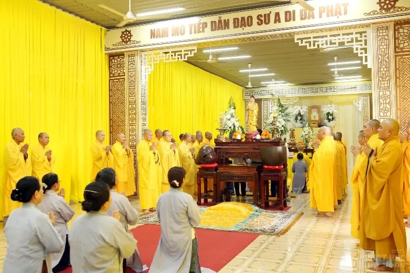 le nhap kim quan thuong toa trung le 18