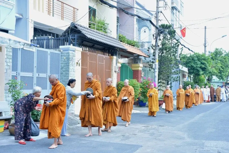 1 KHAT THUC 5