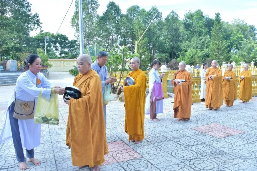 2. 7g KHAT THUC 7