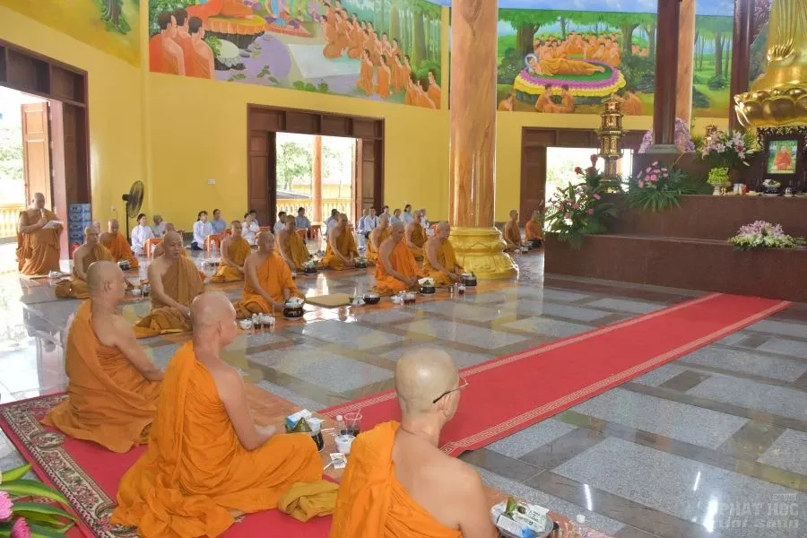 2. LE TUONG NHO HT GIAC DUC 9