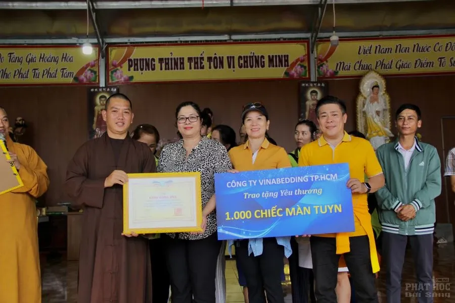 2. TRUNG THU CHUA PHUOC BAO 12