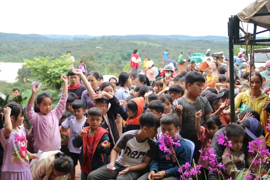 2. TRUNG THU CHUA PHUOC BAO 5