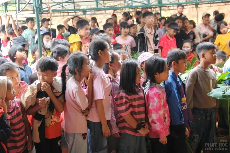 2. TRUNG THU CHUA PHUOC BAO 9
