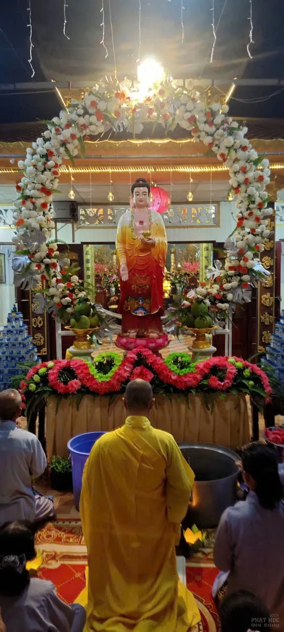 khanh via phat di da chua long hoa 11